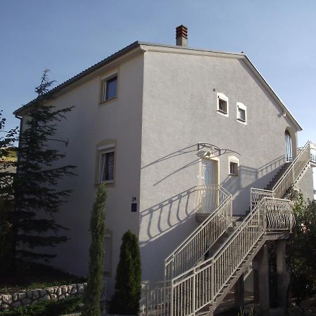 Apartments With A Parking Space Novi Vinodolski - 15823 Dış mekan fotoğraf