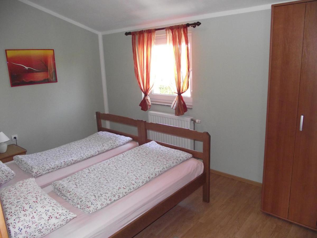 Apartments With A Parking Space Novi Vinodolski - 15823 Dış mekan fotoğraf