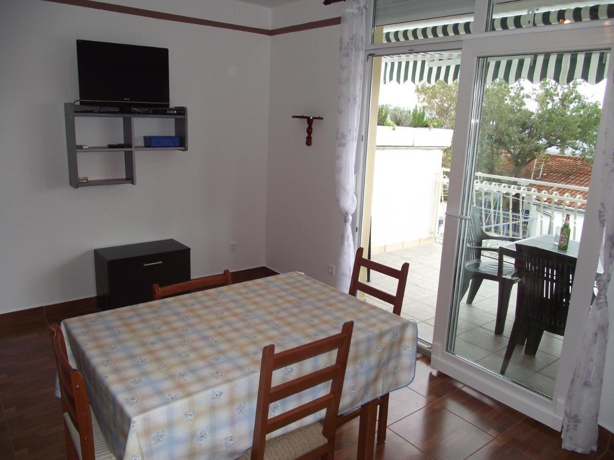 Apartments With A Parking Space Novi Vinodolski - 15823 Dış mekan fotoğraf